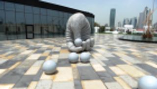 بالصور.. "حديقة الشهيد 2" في الكويت.. مجسمات ونوافير ومناظر خلابة