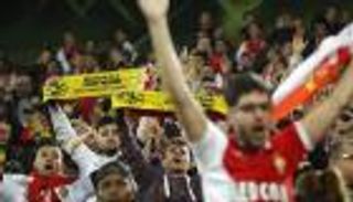 جماهير دورتموند يردون الجميل لمشجعي موناكو