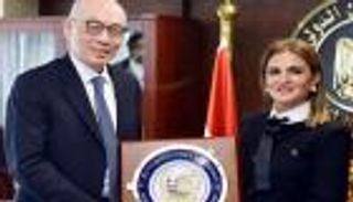 هاتشيسون الصينية تنوي ضخ استثمارات جديدة بمصر