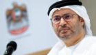 "قرقاش" يصل الرياض للمشاركة في خلوة العزم الإماراتية السعودية