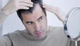 تحذير لأصحاب الشعر الأبيض.. أنتم أكثر عرضة لأمراض القلب