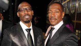 تشارلي مع شقيقه النجم إيدي مورفي