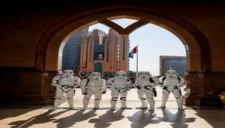 خلال تصوير الفيلم العالمي "حرب النجوم" في أبوظبي