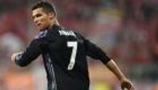 رونالدو يقاضي "دير شبيجل" بسبب "الفضيحة الأخلاقية"