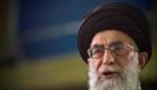 الأردن.. متظاهرون يحرقون العلم الإيراني وصور قادة طهران