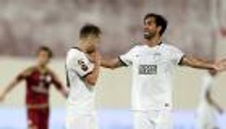 الأهلي يهزم الوحدة ويؤجل تتويج الجزيرة بالدوري