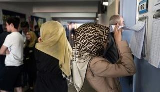 عملية التصويت في إسطنبول (الفرنسية)