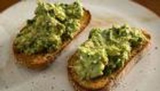 الأفوكادو يعالج متلازمة الإيض ويساعد في خسارة الوزن