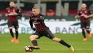 5 أسباب دفعت برشلونة لاستعادة ديلوفيو