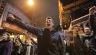 الاستفتاء التركي.. سكان إسطنبول يقرعون الأواني احتجاجا على النتيجة