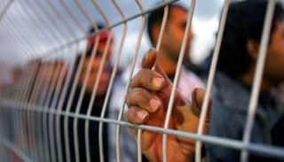 بدء إضراب مفتوح للأسرى الفلسطينيين في سجون الاحتلال