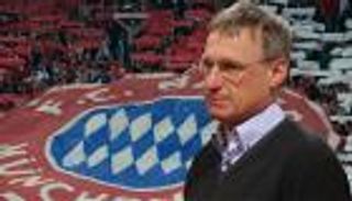 إدارة البايرن ترفض السير على خطى الريال