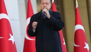 الاستفتاء يوسع صلاحيات أردوغان بشكل كبير