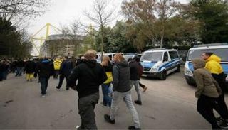 صورة أرشيفية - تعزيزات أمنية لتأمين جماهير دورتموند