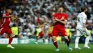 بالفيديو.. ليفاندوفسكي يعزز أزمة الريال بهدف قياسي