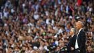 زيدان يرد على اتهامات السرقة ويكشف حديثه لأنشيلوتي