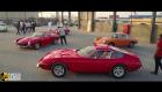 بالفيديو.. دبي تقودك إلى السيارات التاريخية