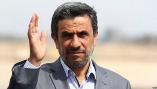 محمود أحمدي نجاد رئيس إيران السابق