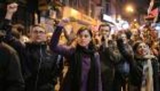 تركيا.. اعتقال صحفي شكك في شرعية الاستفتاء