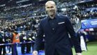 زيدان يتطلع لحسم أول كلاسيكو في البيرنابيو