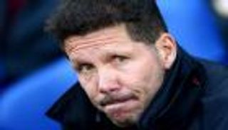 سيميوني مهدد بالخروج مجددا من الباب الملكي