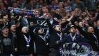 أندرلخت يفخر بحماس جماهيره أمام اليونايتد