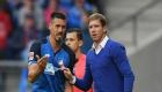 مدرب هوفنهايم يحذر لاعبه من العودة إلى البايرن