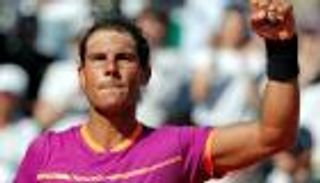 برشلونة يكرم "المدريدي" نادال