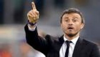 إنريكي يعتبر الكلاسيكو مباراة نهائية