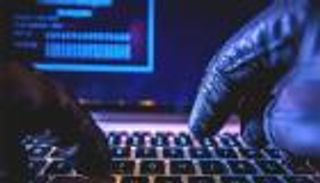 توجيه 8 اتهامات أمريكية لقرصان إنترنت روسي