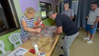  الانتخابات الفرنسية (رويترز)