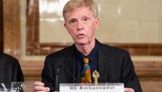 سفير بريطانيا الأسبق بسوريا بيتر فورد