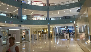 عودة الكهرباء إلى دبي مول