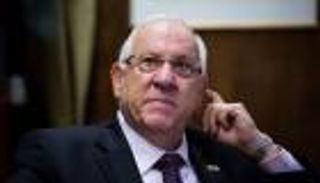 رئيس إسرائيل ينتقد لوبان: تنكر "المحرقة"