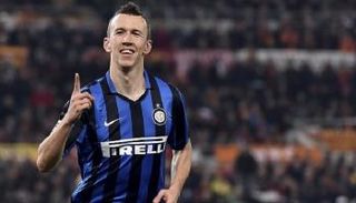 لاعب إنتر ميلان