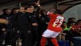 كوليبالي يحلق بالأهلي في صدارة الدوري المصري