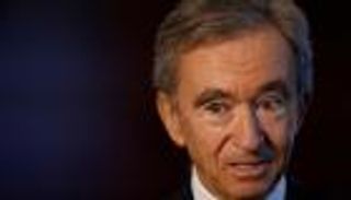 ملياردير فرنسي يستحوذ على كريستيان ديور