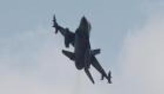 تركيا تقصف مواقع حزب العمال الكردستاني بالعراق وسوريا