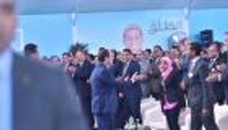 مصر.. تظاهرة بحرية بقناة السويس تجمع الرئيس بالشباب