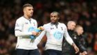 توتنهام يستعيد ظهيره أمام أرسنال