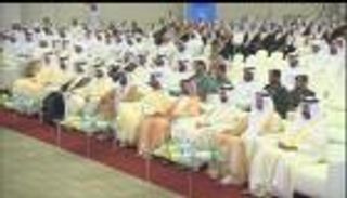 محمد بن راشد يرعى حفل تخريج طلبة جامعة الإمارات في العين