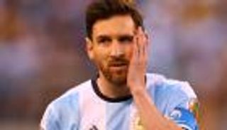 داعش يحتجز طفلا لمدة عامين بسبب "ميسي"