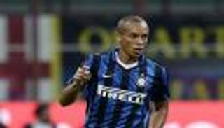 إنتر يخطط للتخلص من ميراندا ويجهز بدائله