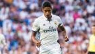 مجازفة زيدان تهدد بتكرار سيناريو بيل مع فاران