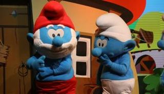 جانب من عرض السنافر