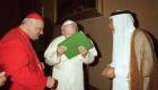 7 صور تؤرخ لنصف قرن من الحوار بين الأديان