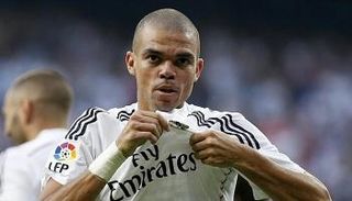 لاعب ريال مدريد