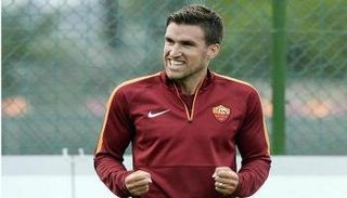 لاعب وسط روما