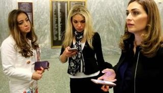 سوريات يحاولن توصيل أصوات نساء بلادهن