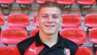 لاعب فرنسا يفتح الباب أمام اللعب لصالح الجزائر